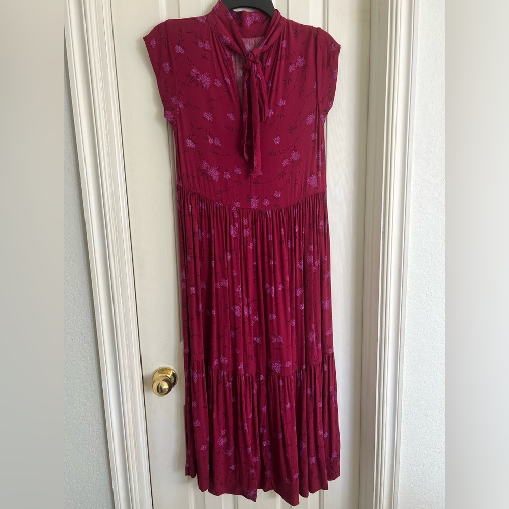 Free Assembly Women’s Sleeveless Tie Back Tiered Midi Dress - Picture 8 of 11
